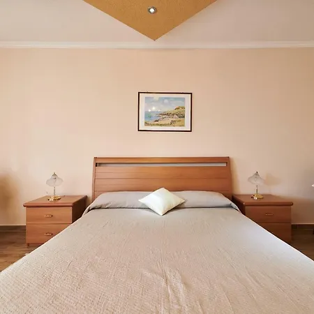Apartament Fiorella * ブイェ